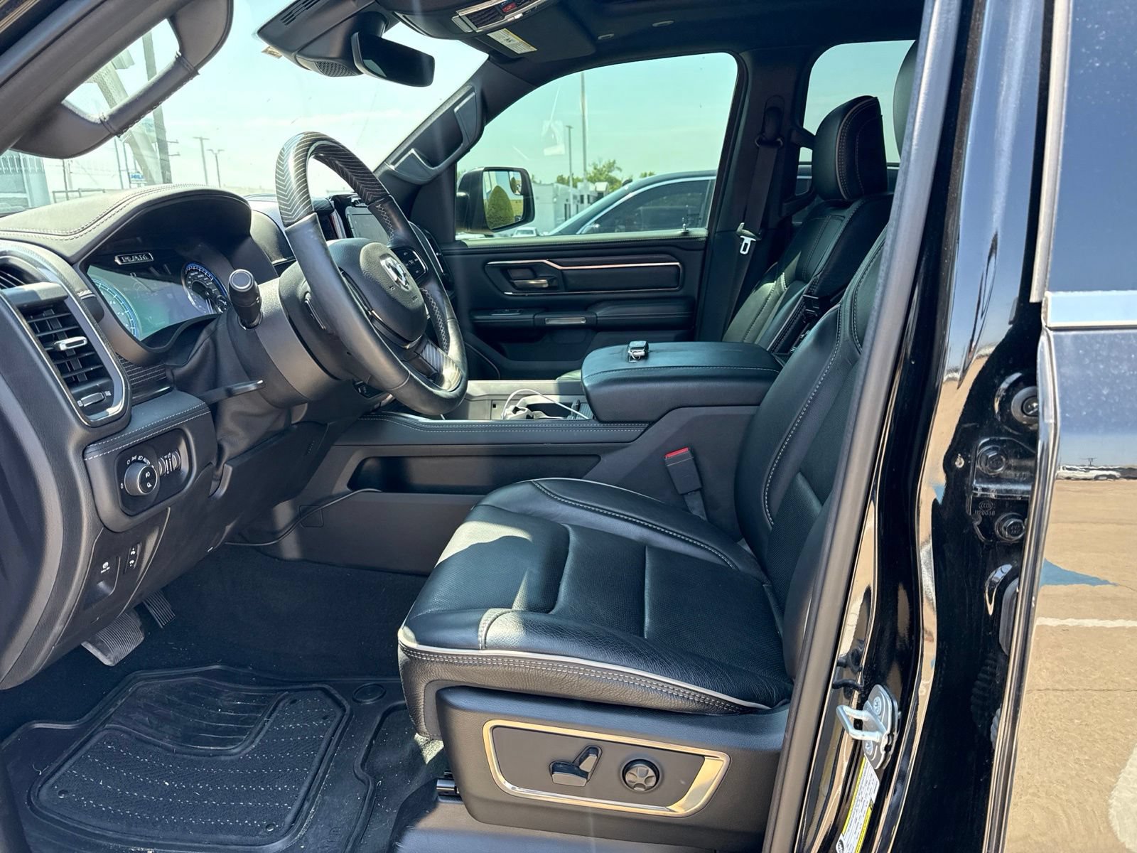 Used 2019 RAM 1500 Limited w/ Advanced Safety Group RWD image 16