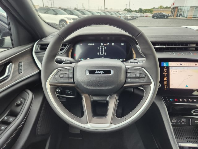 New 2027 Jeep Grand Cherokee L Limited AWD/4WD image 9