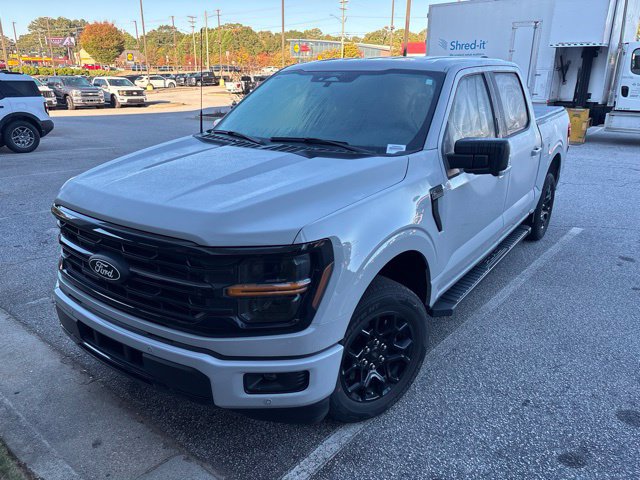Used 2024 Ford F150 XLT w/ Equipment Group 302A MID RWD image 2