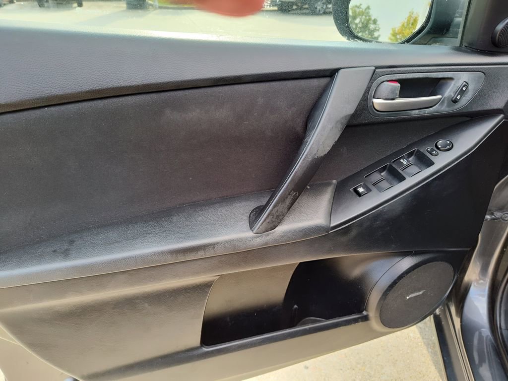 Used 2012 MAZDA MAZDA3 i Touring image 13