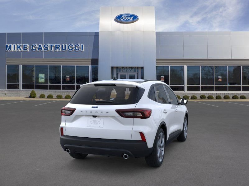 New 2026 Ford Escape ST-Line w/ Tech Pack #1 FWD image 8