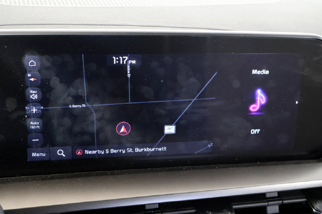 Used 2025 Kia Telluride S FWD image 24