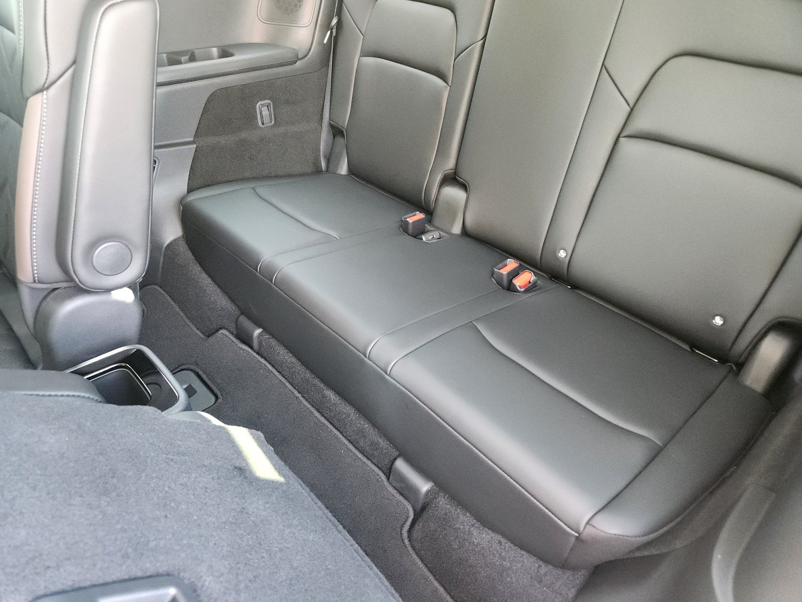Used 2026 Nissan Pathfinder Platinum FWD image 13