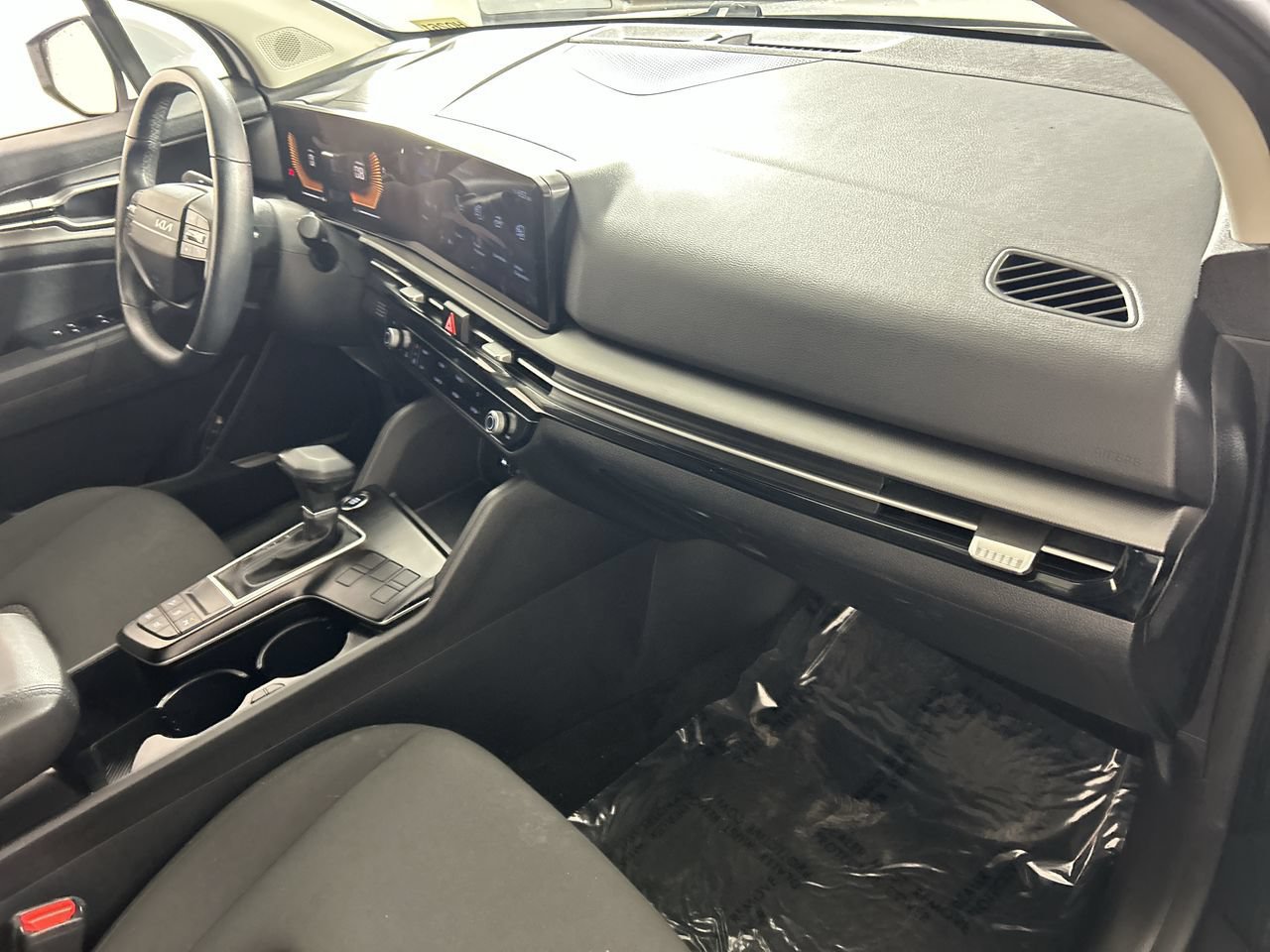 Used 2026 Kia Sportage LX FWD image 27