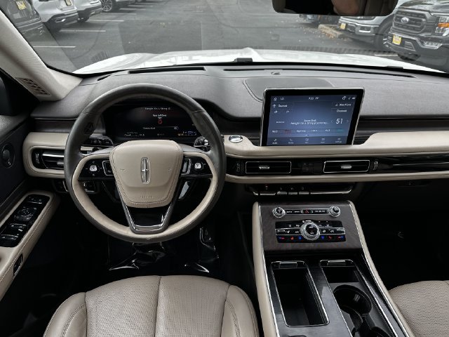Certified 2023 Lincoln Aviator Grand Touring w/ Equipment Group 301A AWD/4WD image 13