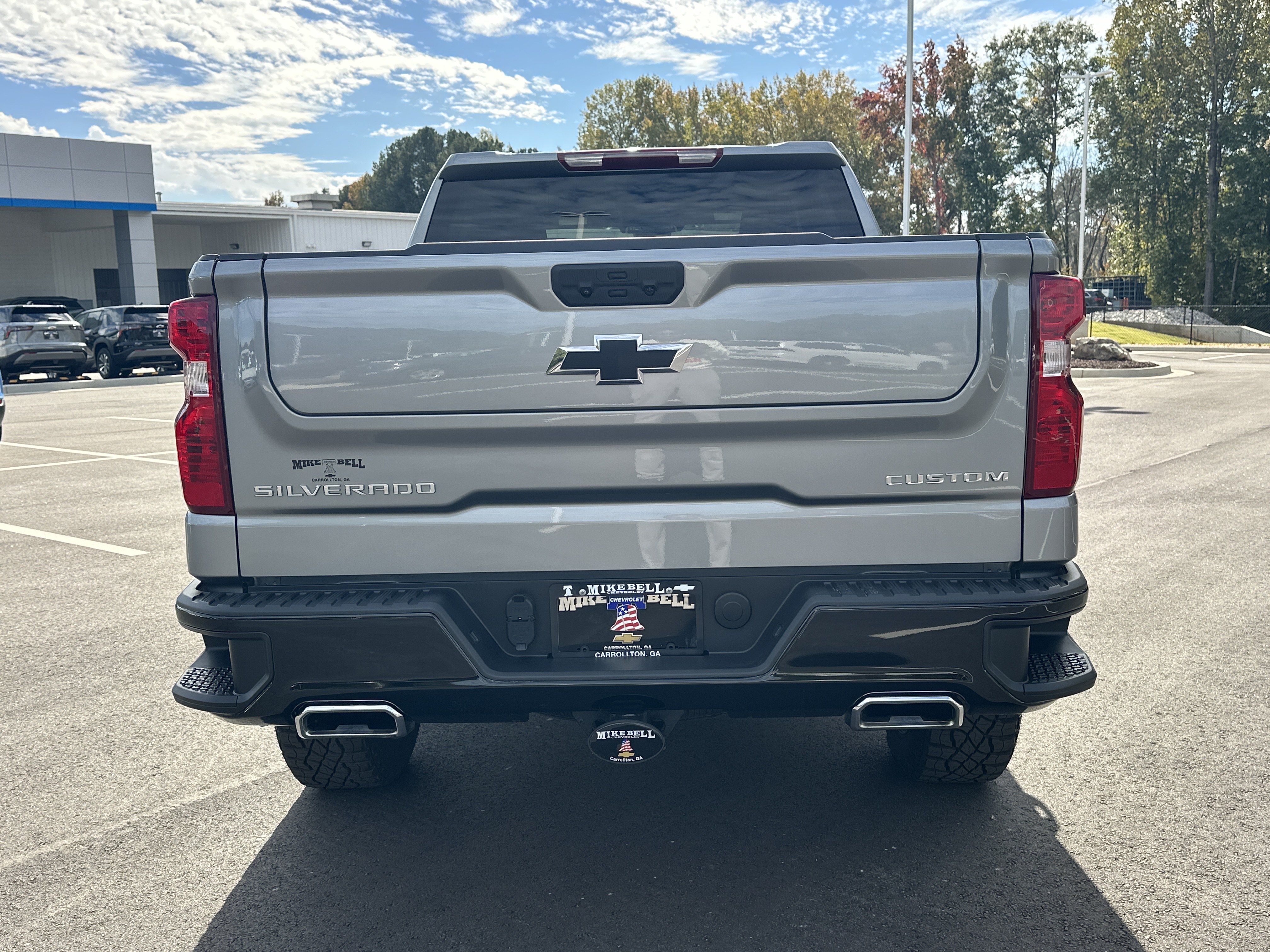 Used 2025 Chevrolet Silverado 1500 Custom Trail Boss AWD/4WD image 6
