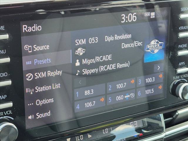 Used 2022 Toyota Sienna XLE FWD image 13