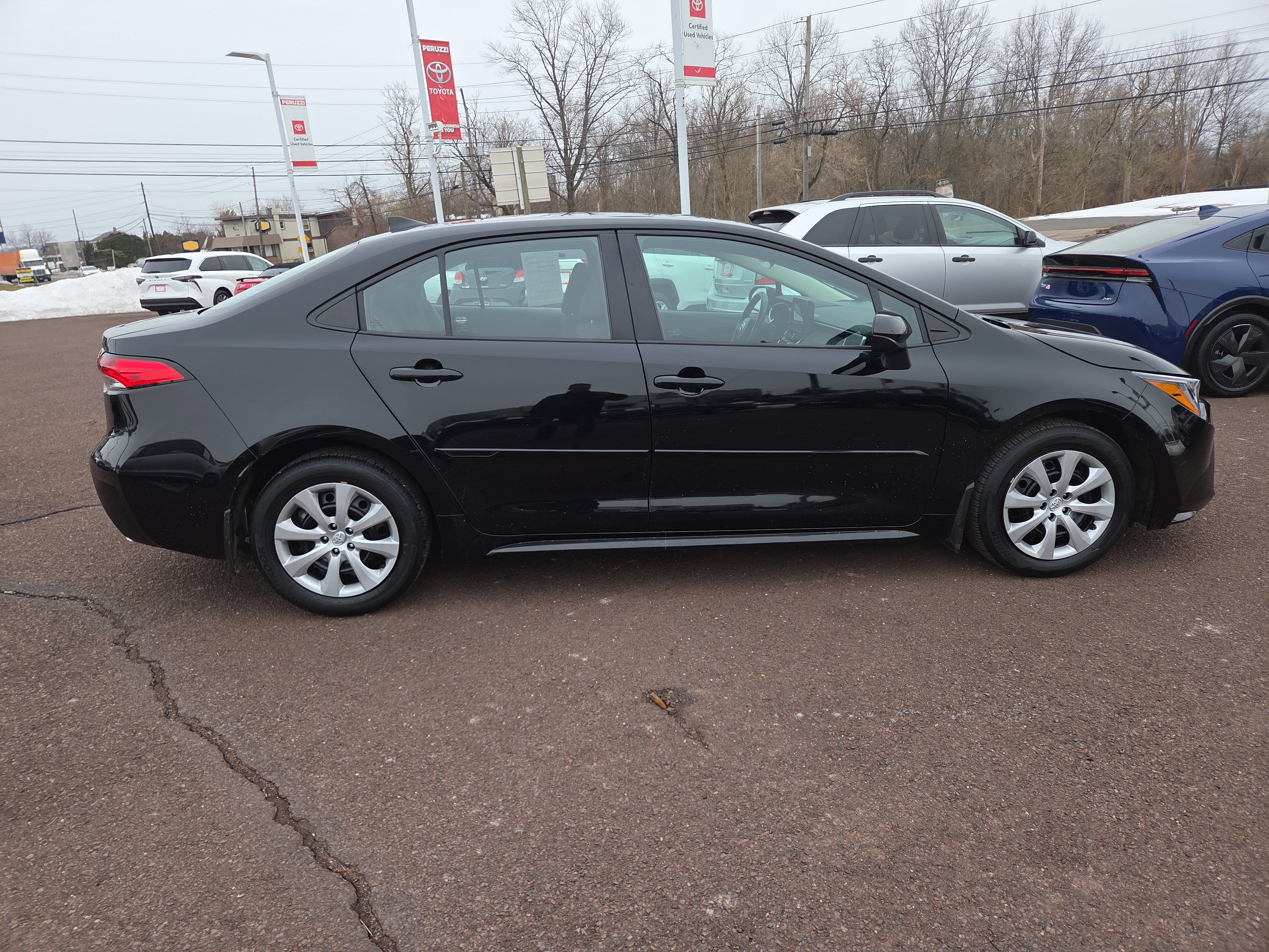 Certified 2024 Toyota Corolla LE image 2