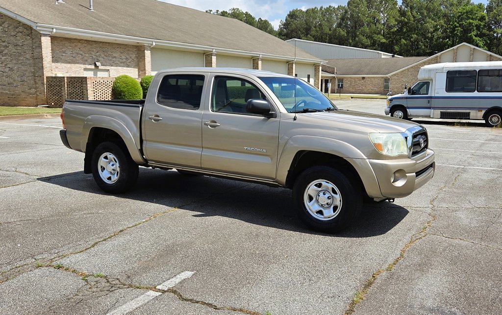 Used 2008 Toyota Tacoma PreRunner RWD image 16