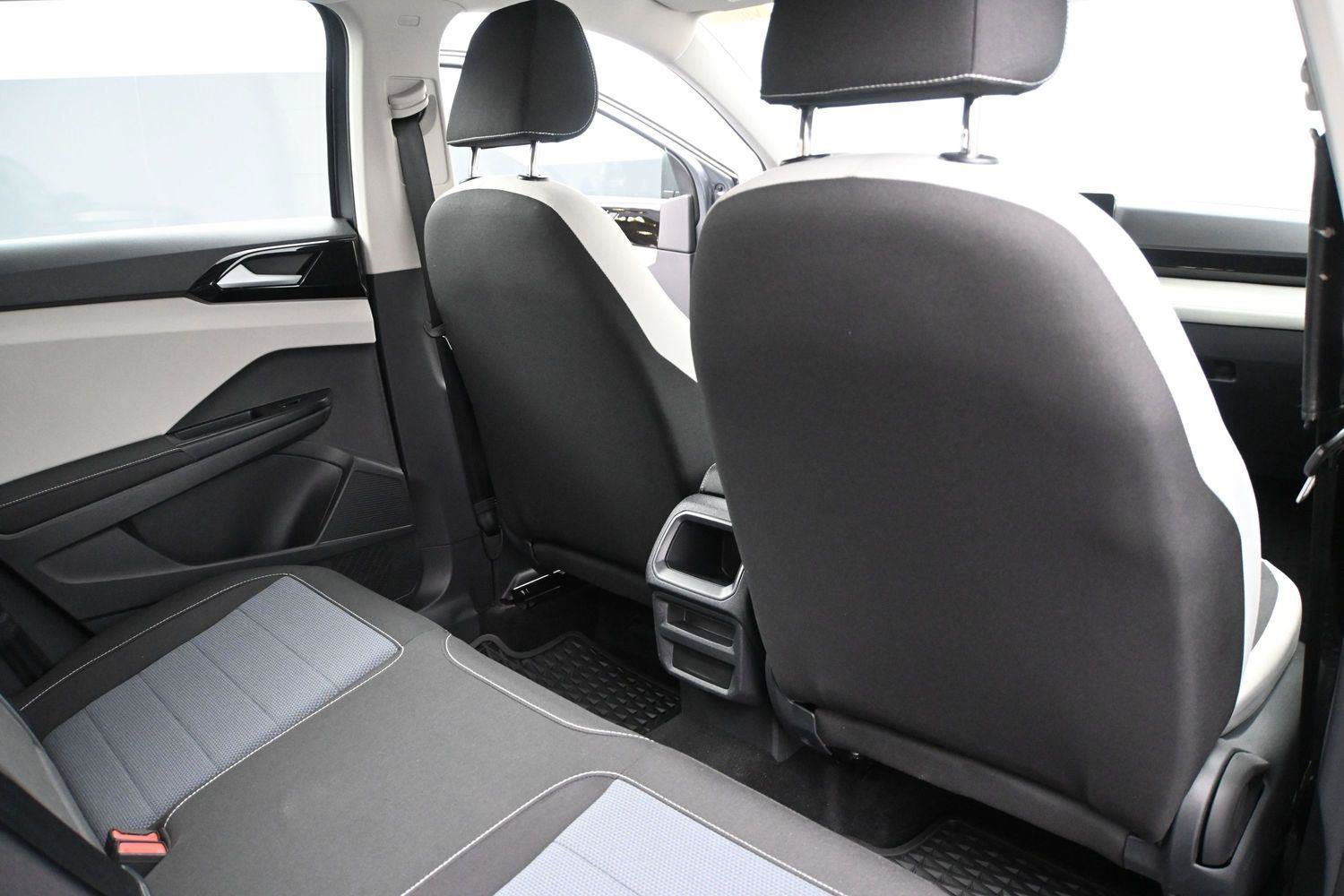 Certified 2025 Volkswagen Taos S AWD/4WD image 20