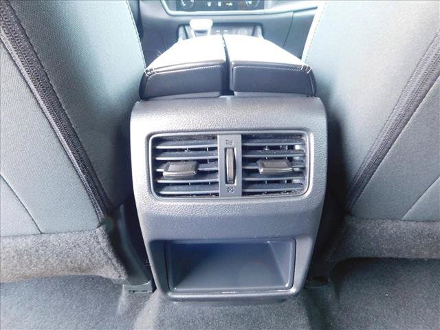 Used 2024 Nissan Rogue S FWD image 24