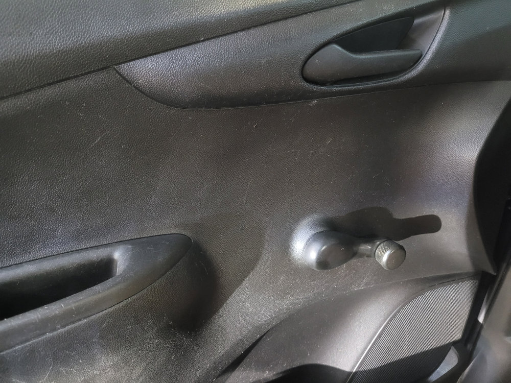 Used 2019 Chevrolet Spark LS FWD image 27