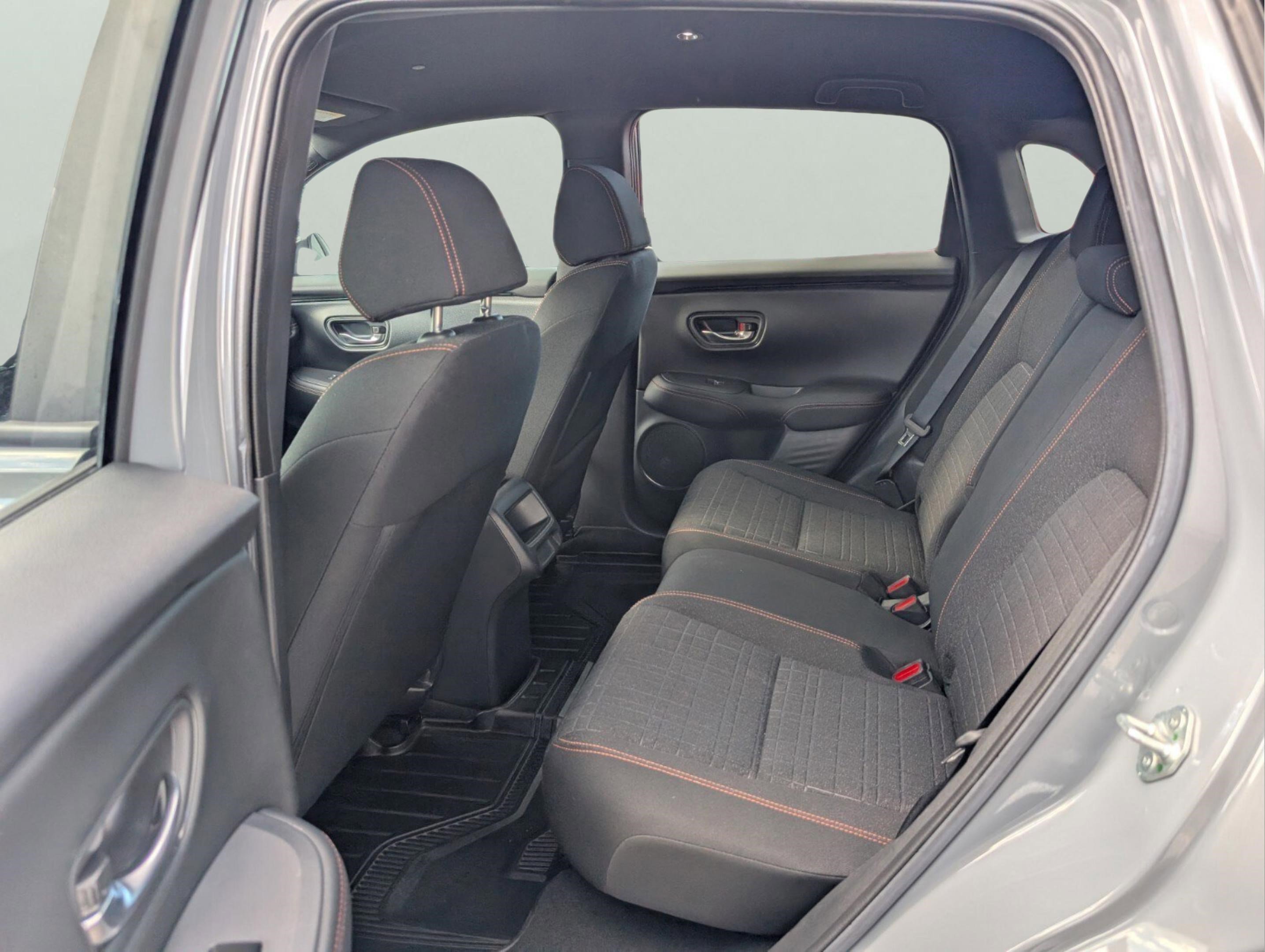 Used 2024 Honda HR-V Sport image 33