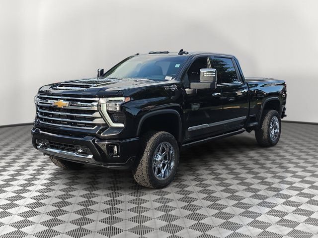 Used 2024 Chevrolet Silverado 2500 High Country w/ High Country Premium Package AWD/4WD video 3