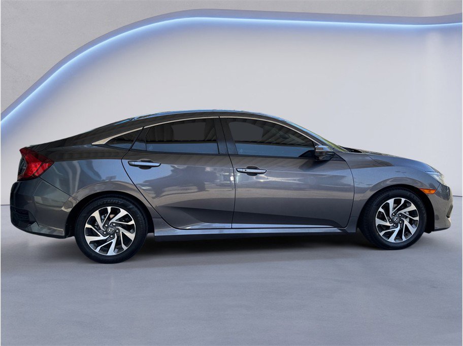 Used 2016 Honda Civic EX image 7