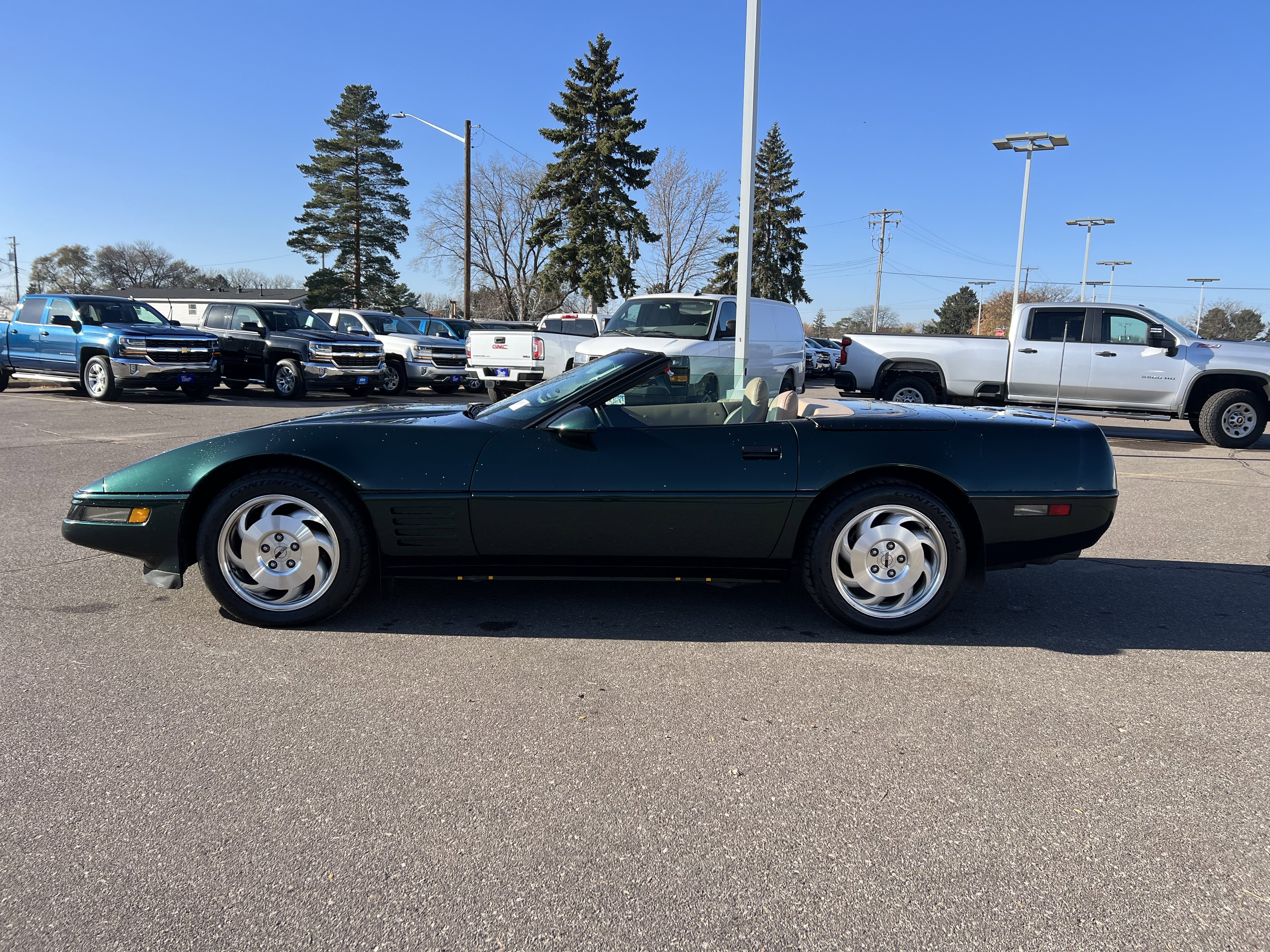 Used 1994 Chevrolet Corvette Convertible image 10