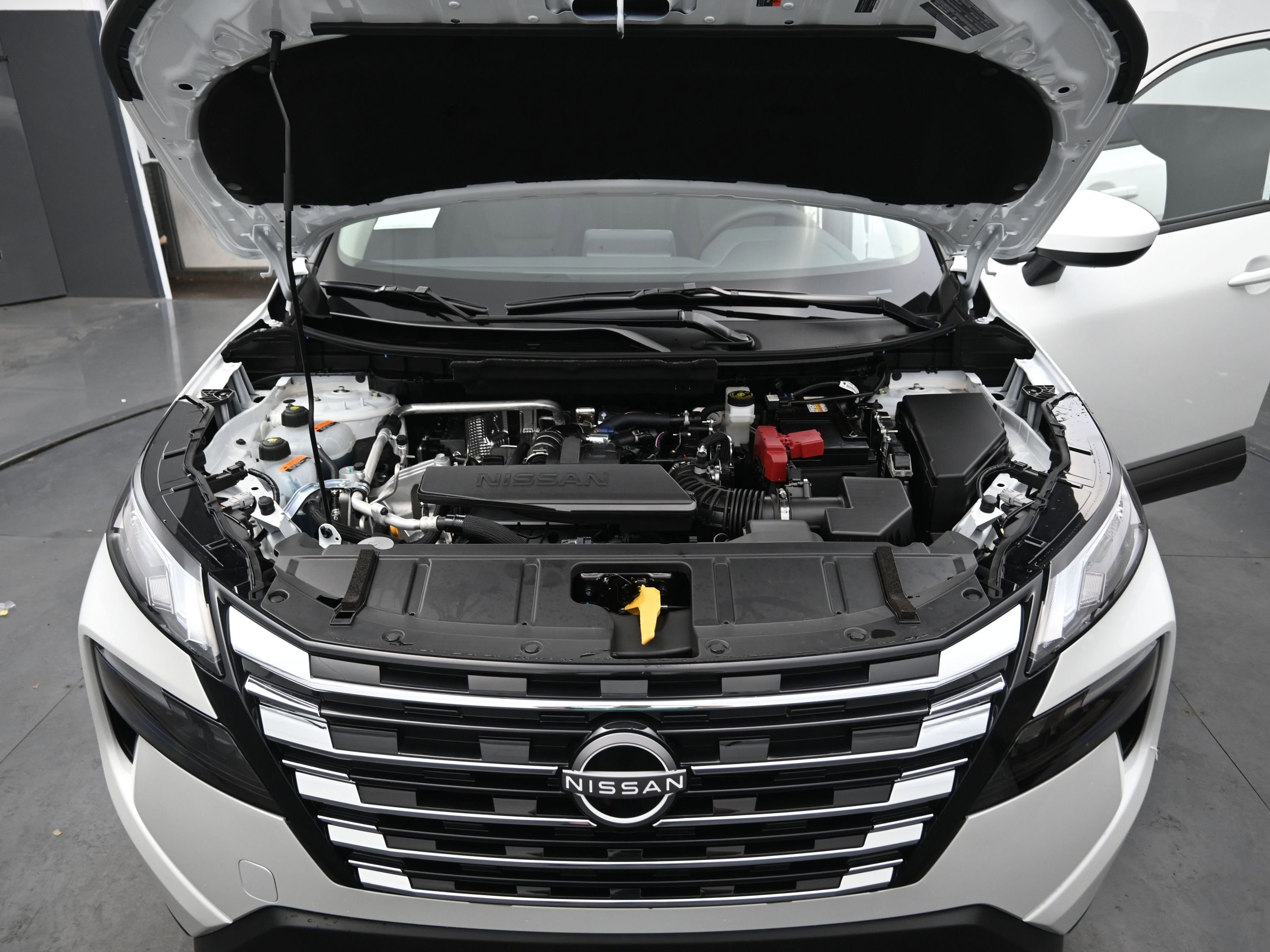 New 2026 Nissan Rogue SV image 18