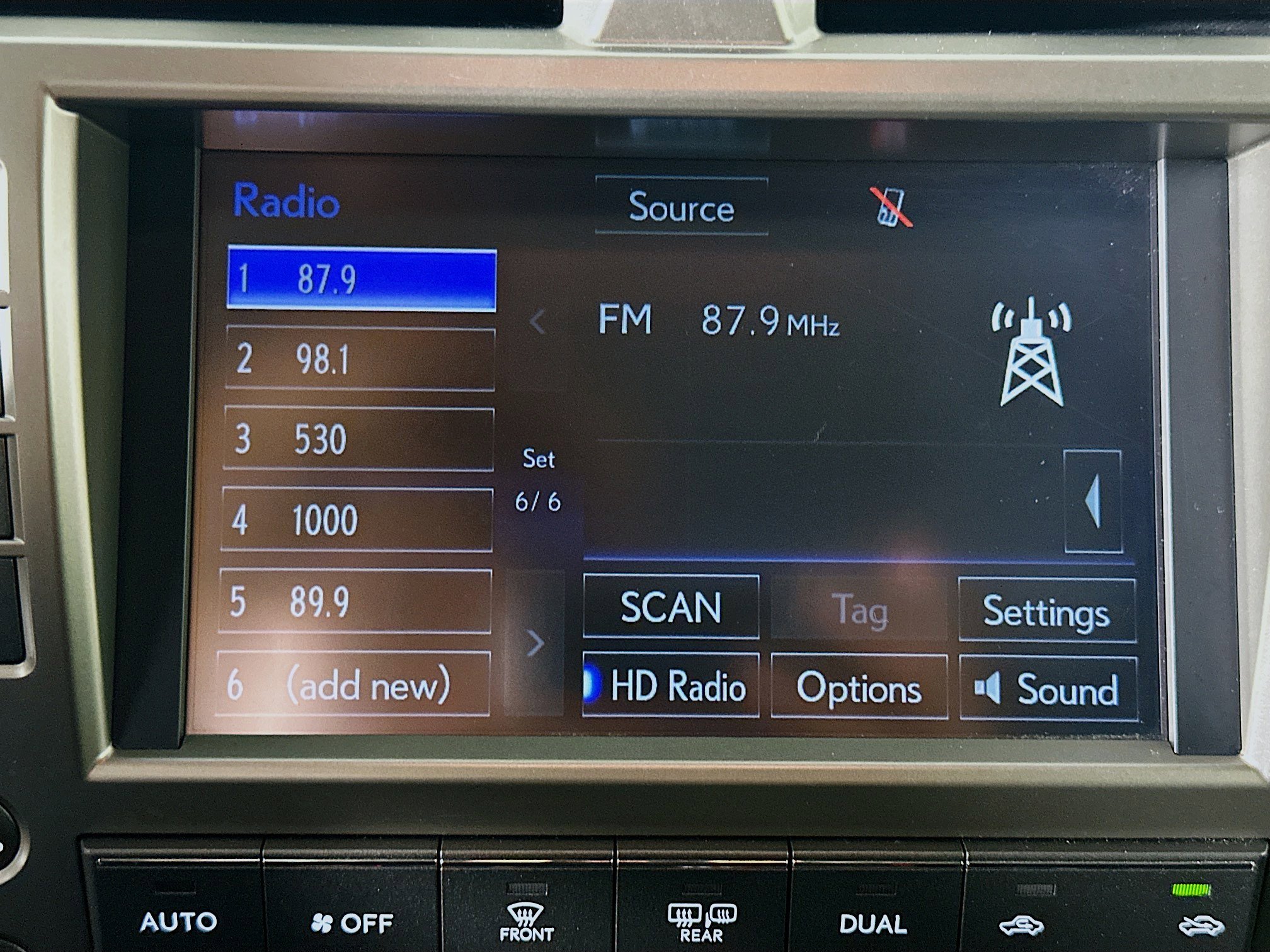 Used 2016 Lexus GX 460 4WD 4dr image 21