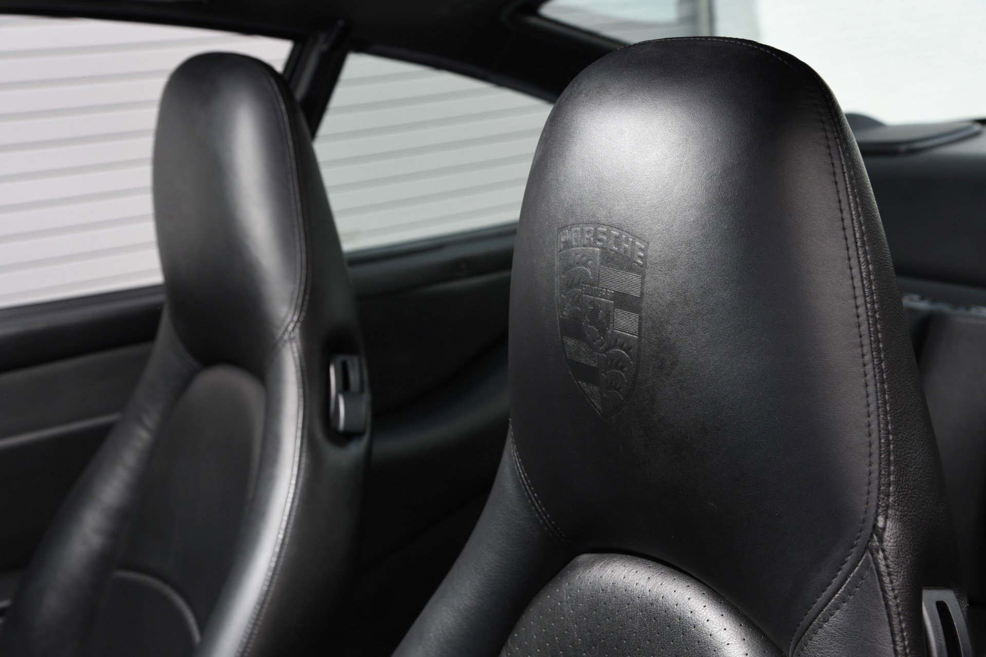 Used 1998 Porsche 911 Carrera S RWD image 19