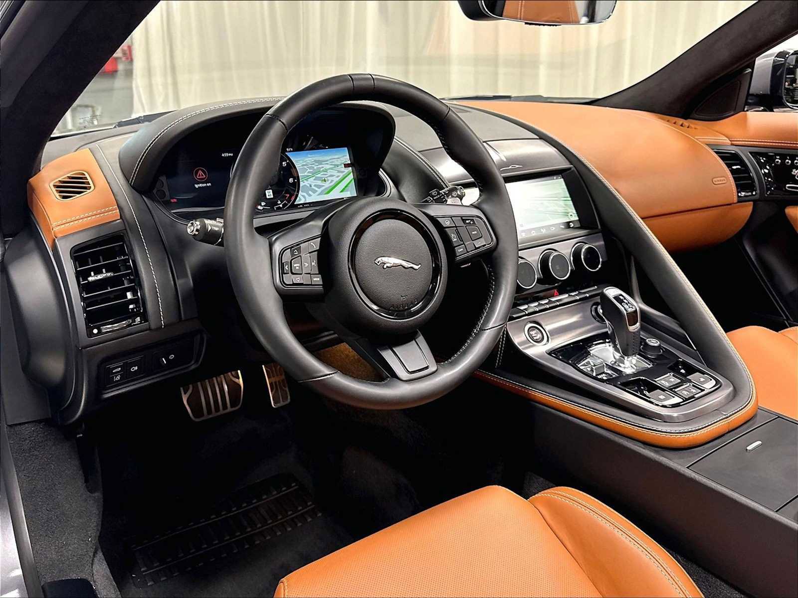 Used 2024 Jaguar F-TYPE Convertible AWD image 6