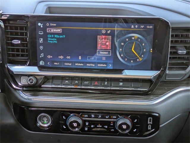 Used 2023 Chevrolet Silverado 1500 LT image 19