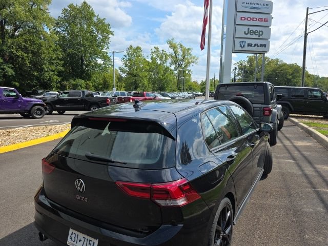 Used 2024 Volkswagen GTI SE FWD image 4