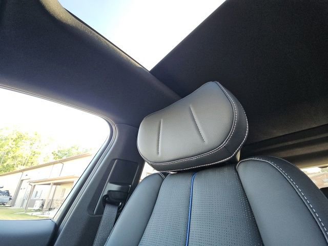 New 2026 Cadillac Lyriq Luxury w/ LPO, Floor Liner Package image 37