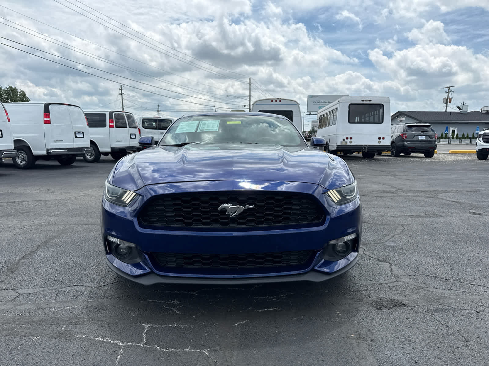 Used 2016 Ford Mustang Coupe RWD image 8