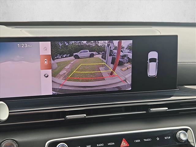 Used 2025 Genesis GV80 2.5T Standard AWD/4WD image 14