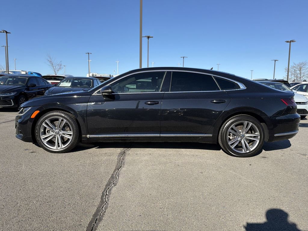 Used 2022 Volkswagen Arteon SE image 2