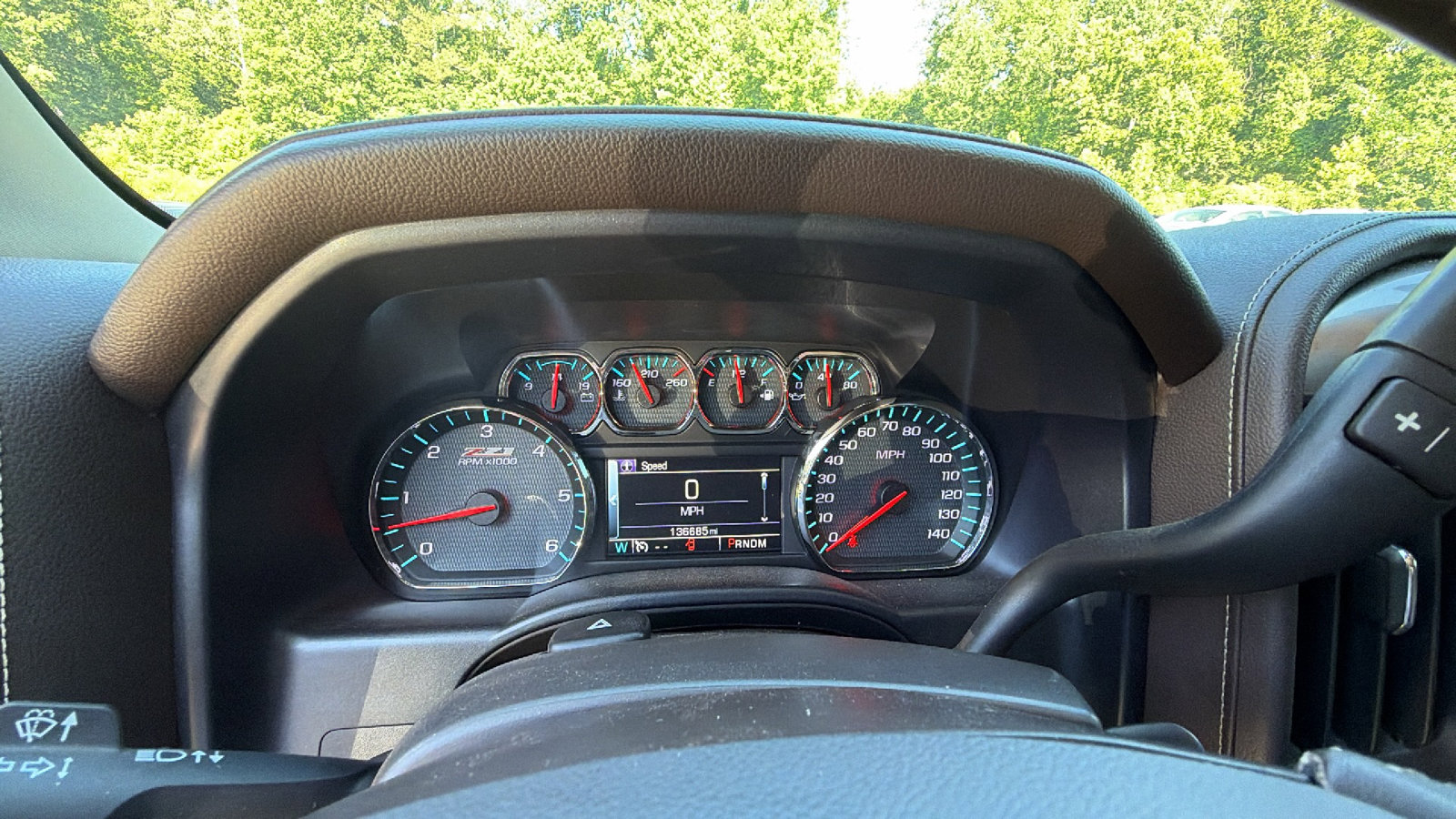 Used 2015 Chevrolet Silverado 1500 LTZ Z71 w/ Custom Sport Edition AWD/4WD image 30