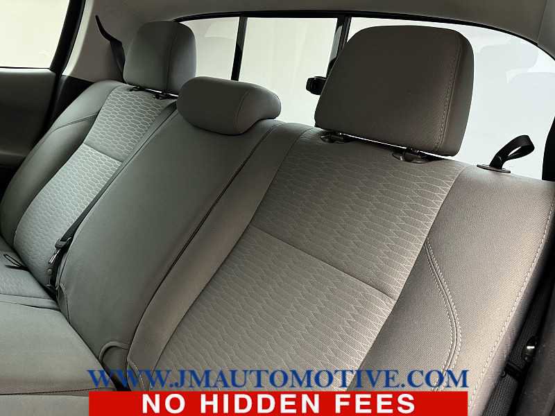 Used 2017 Toyota Tacoma SR5 image 16