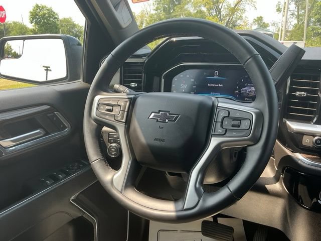 Used 2023 Chevrolet Silverado 1500 RST AWD/4WD image 22