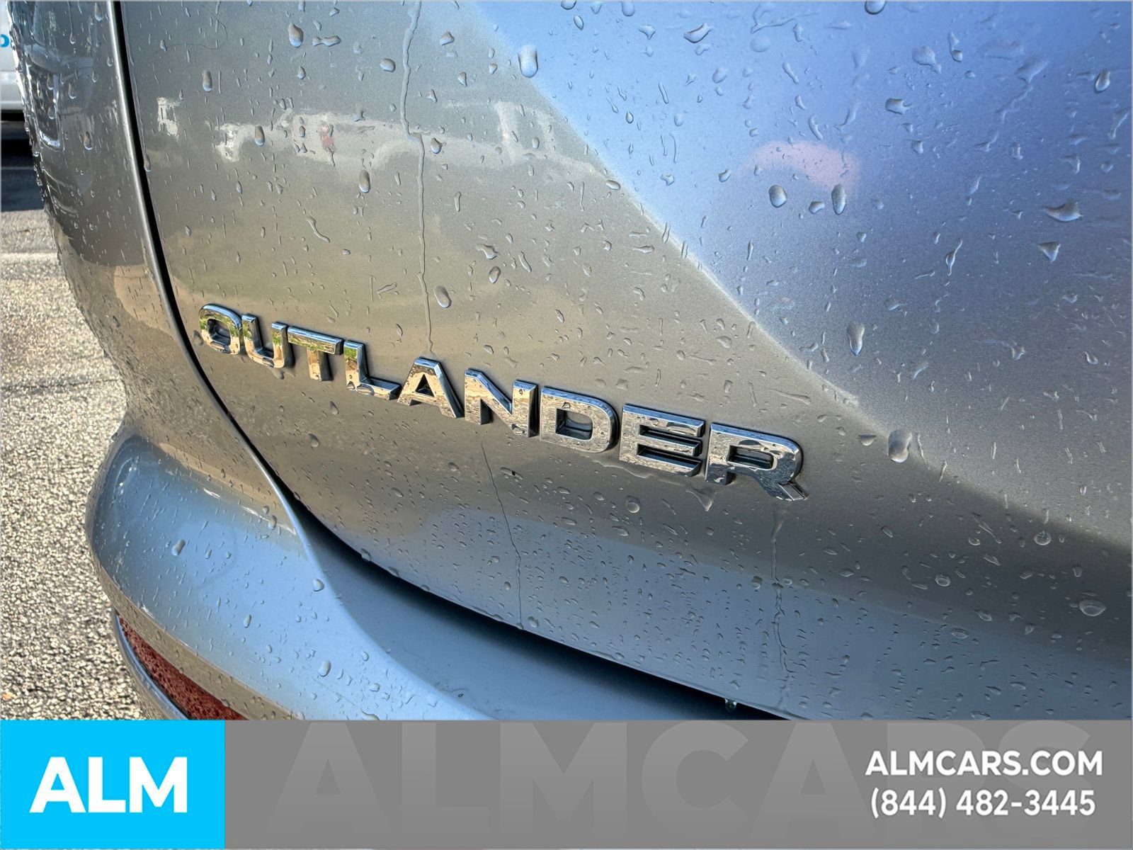Used 2024 Mitsubishi Outlander SE FWD image 6