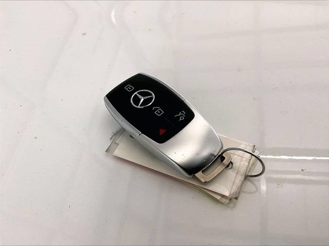 Used 2023 Mercedes-Benz GLE 350 4MATIC image 9