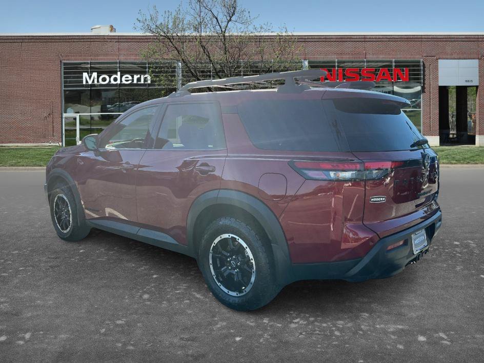 Certified 2024 Nissan Pathfinder Rock Creek AWD/4WD image 2