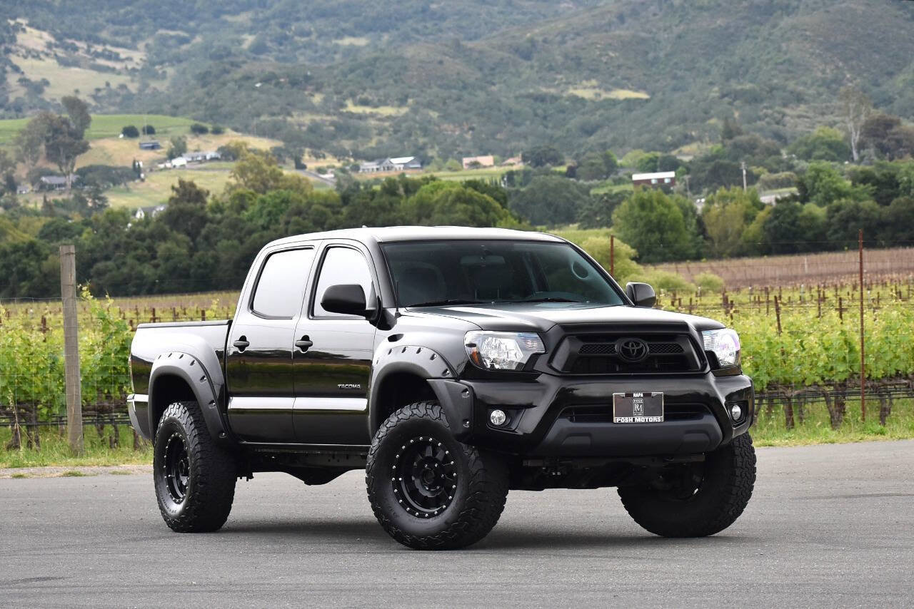 Used 2014 Toyota Tacoma 4x4 Double Cab w/ TRD Off-Road Package image 2