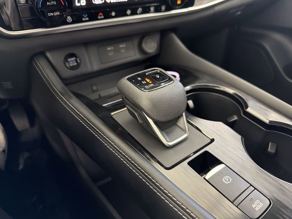 Certified 2026 Nissan Rogue Platinum w/ Platinum Premium Package image 29