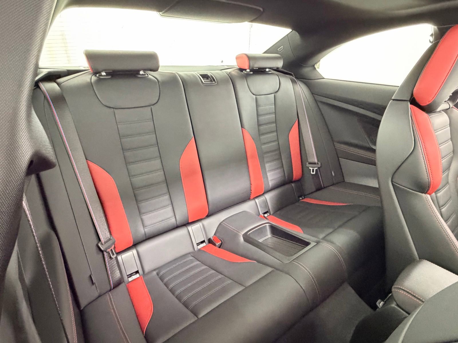Used 2025 BMW M2 w/ Lighting Package RWD image 37