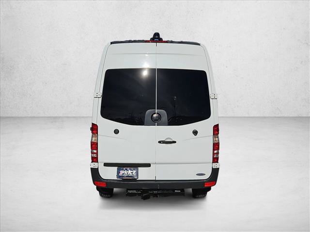 Used 2014 Mercedes-Benz Sprinter 2500 image 7