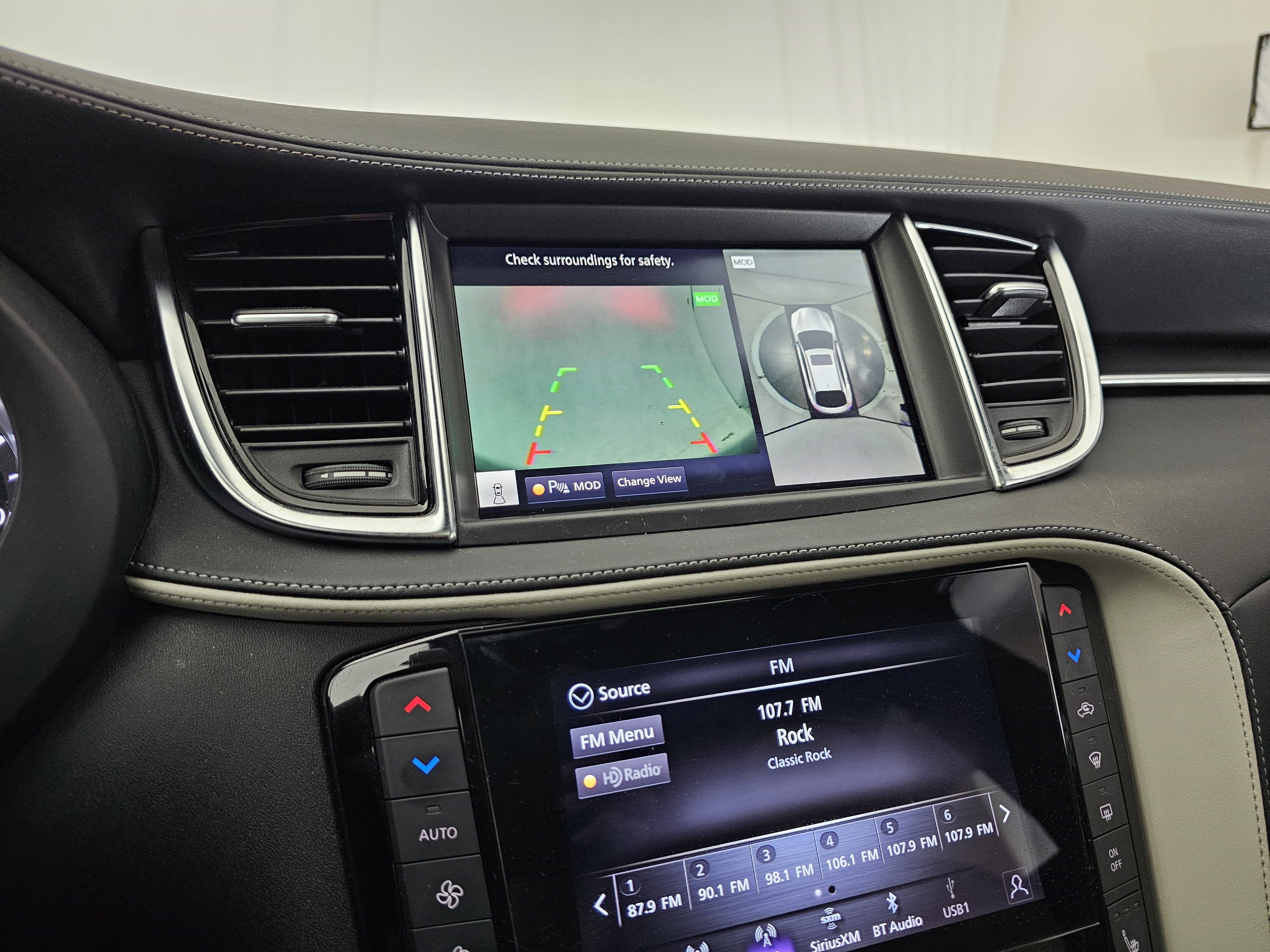 Used 2024 INFINITI QX55 Essential image 38