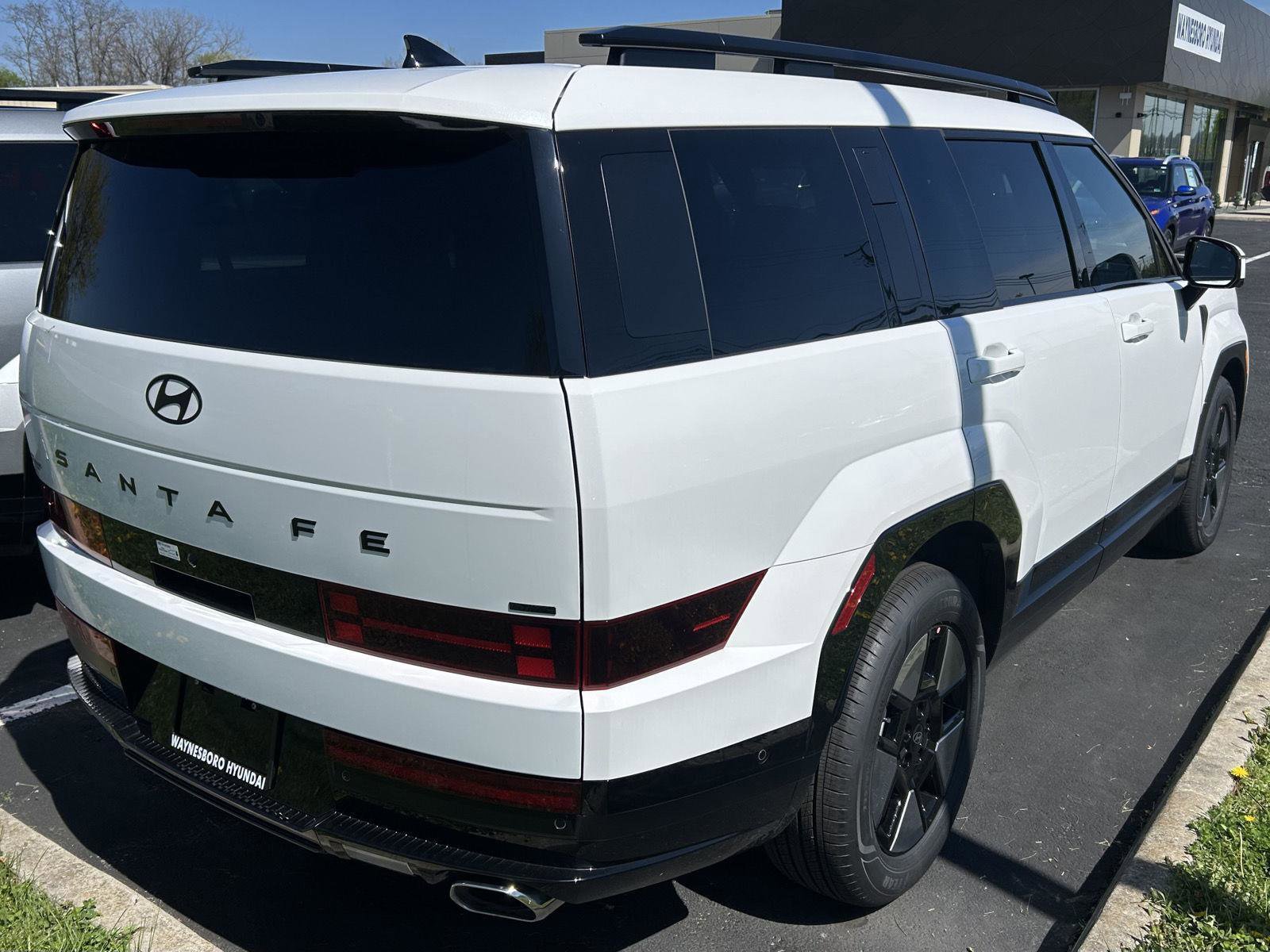 Certified 2024 Hyundai Santa Fe Calligraphy image 4