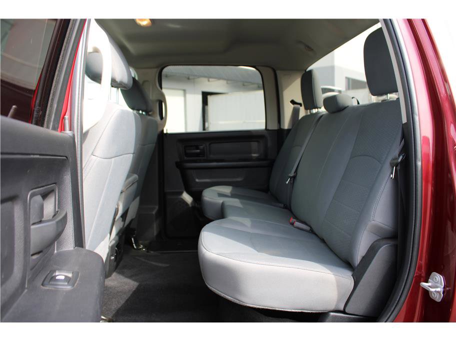 Used 2017 RAM 2500 Tradesman w/ Chrome Appearance Group image 12