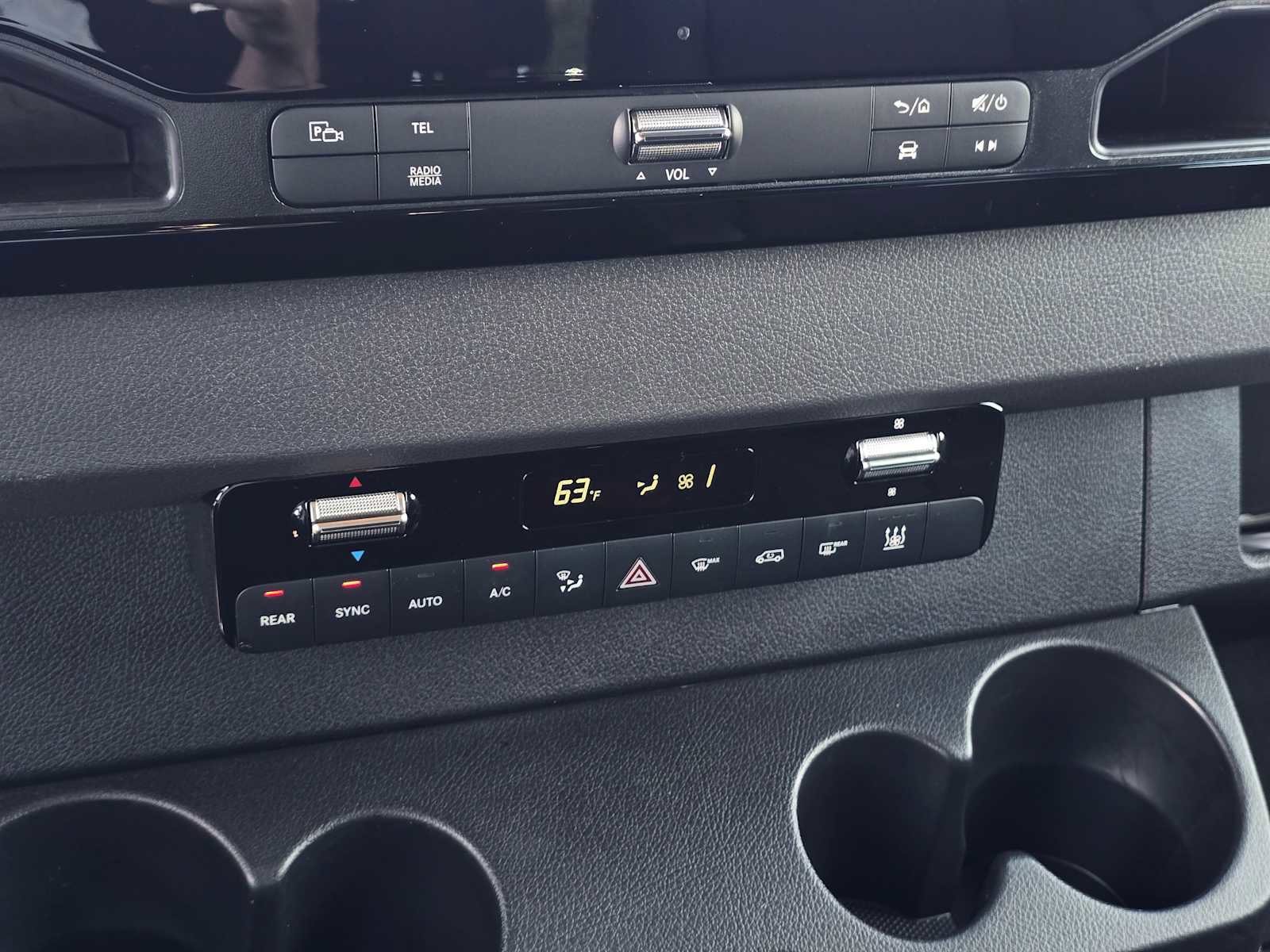 Used 2025 Mercedes-Benz Sprinter 2500 image 26