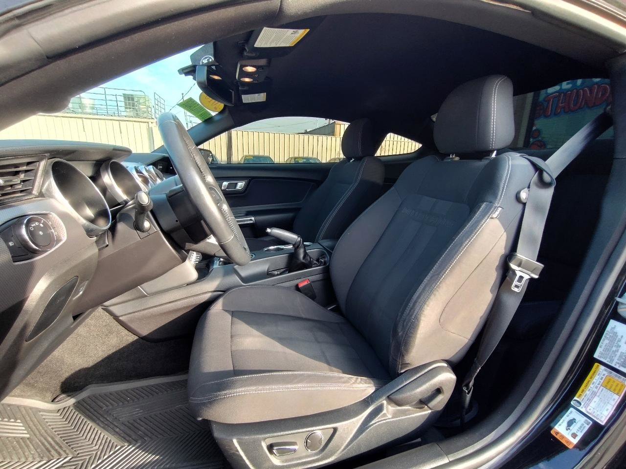 Used 2018 Ford Mustang GT RWD image 25