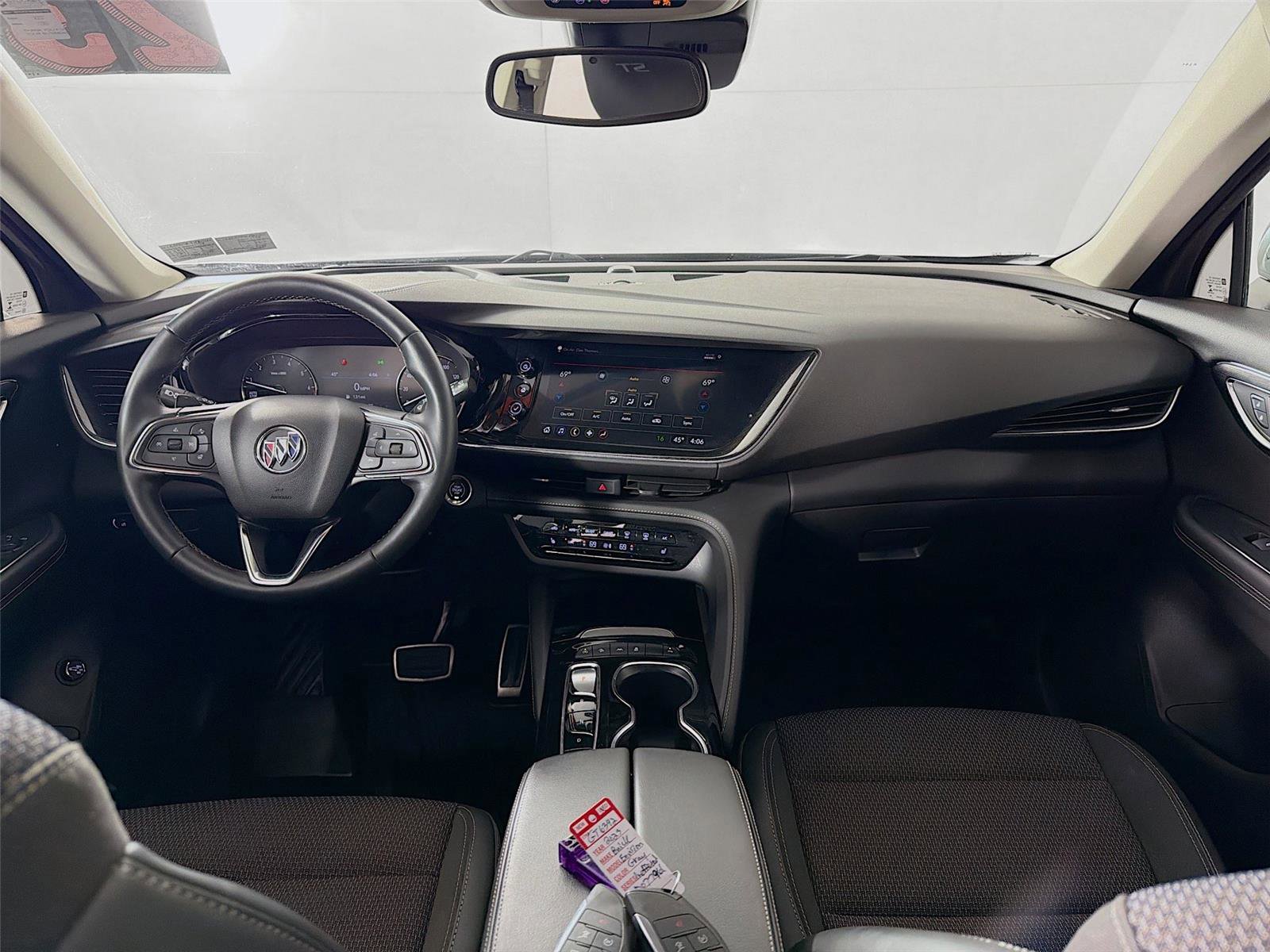 Used 2023 Buick Envision Preferred w/ Sport Touring Package image 22