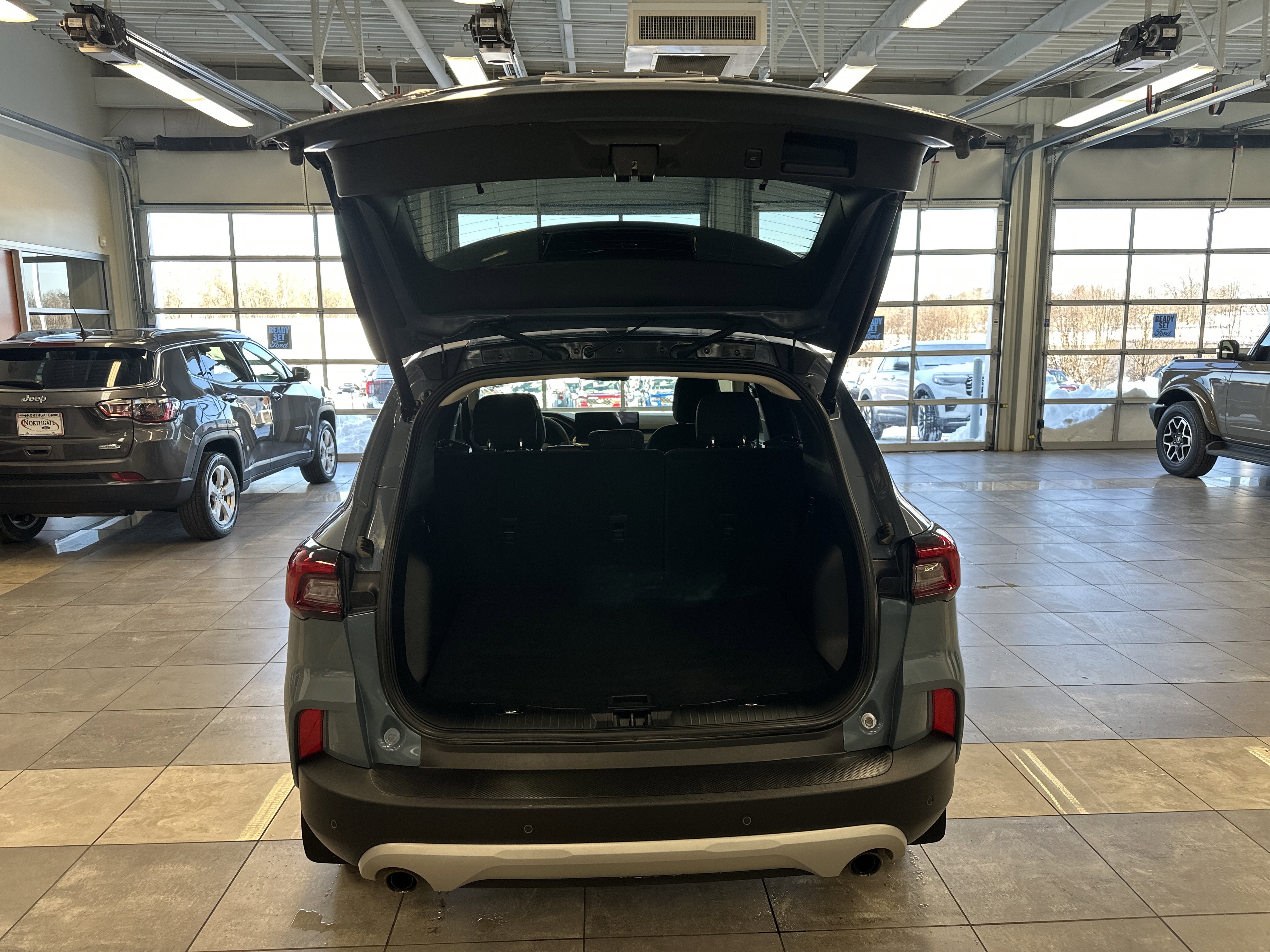 Used 2023 Ford Escape Active w/ Tech Pack #2 image 28