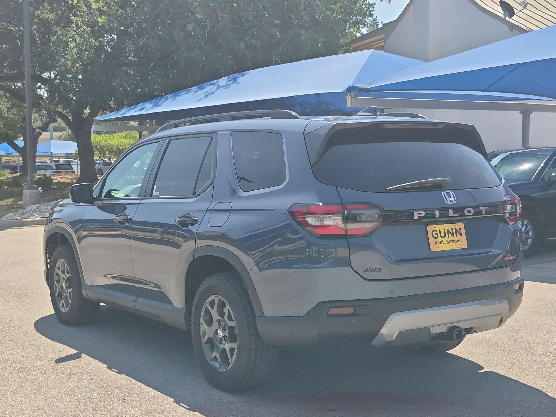 New 2026 Honda Pilot TrailSport image 3