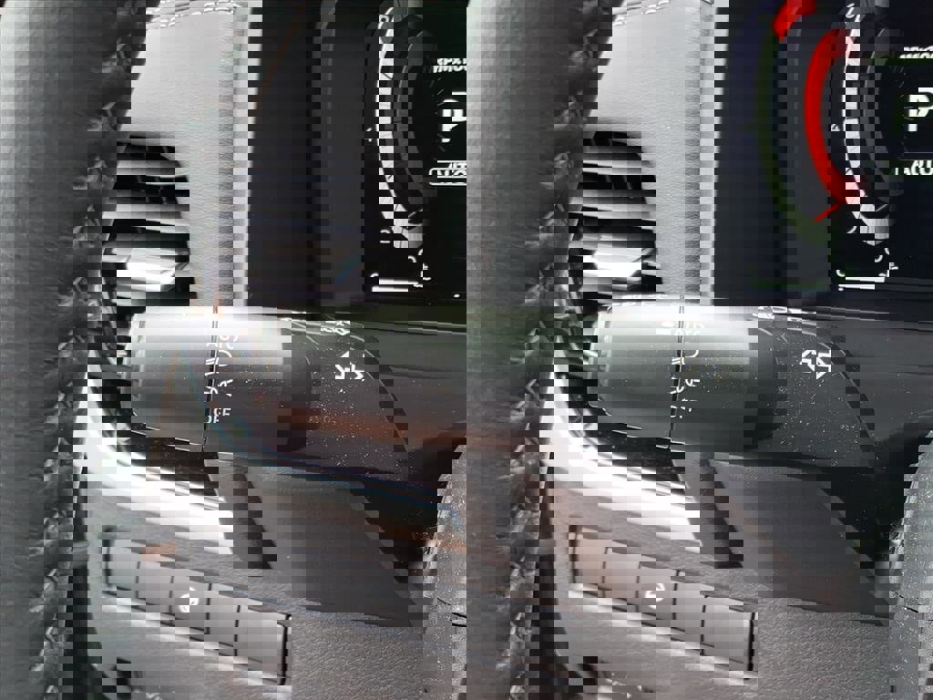 Used 2024 Nissan Rogue SL image 18