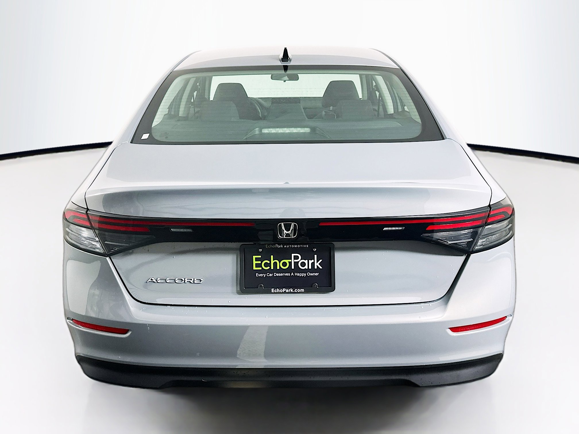 Used 2025 Honda Accord SE image 7